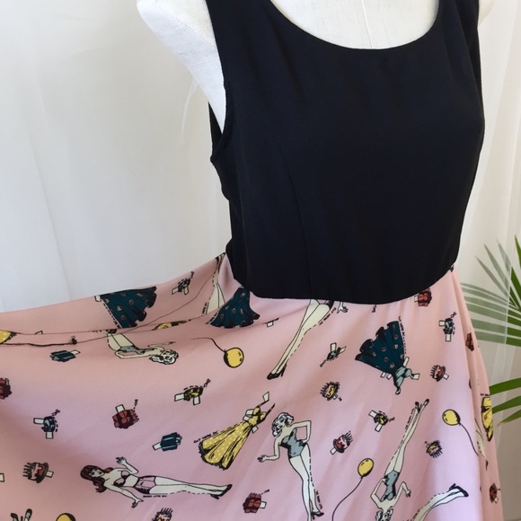 SmakParlour Paper Doll Dress (Sz XL fits like a L) - Picture 3 of 6